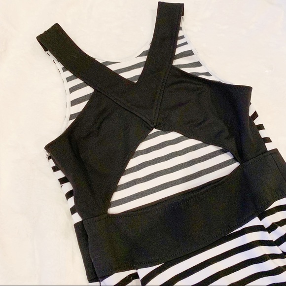 💕Host Pick💕Banana Republic Open Back Dress 8 - Picture 4 of 7